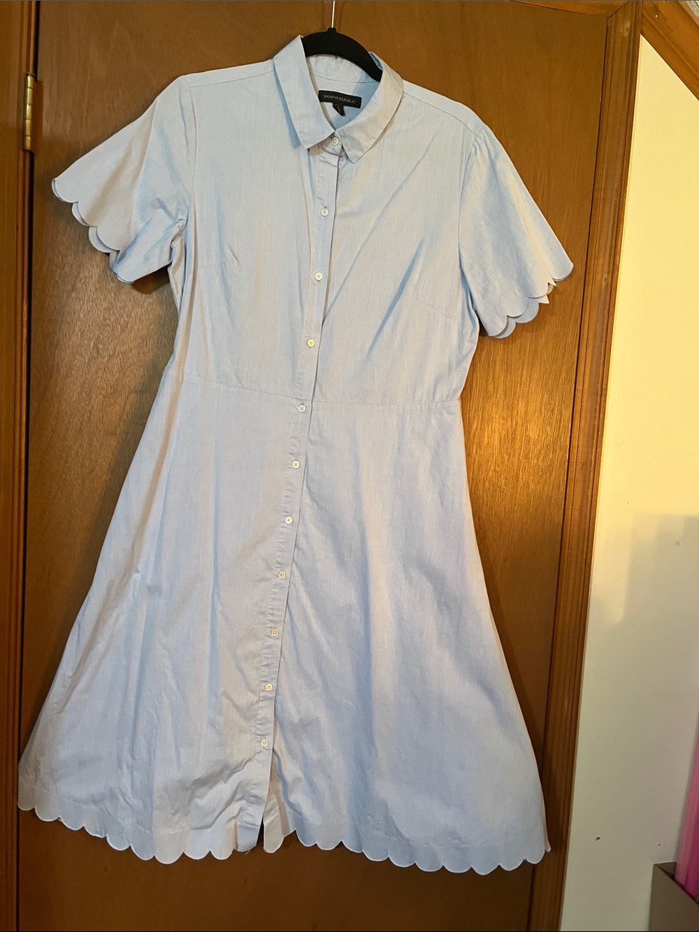 Banana republic, fine blue, and white pinstripe cotton dress with pockets